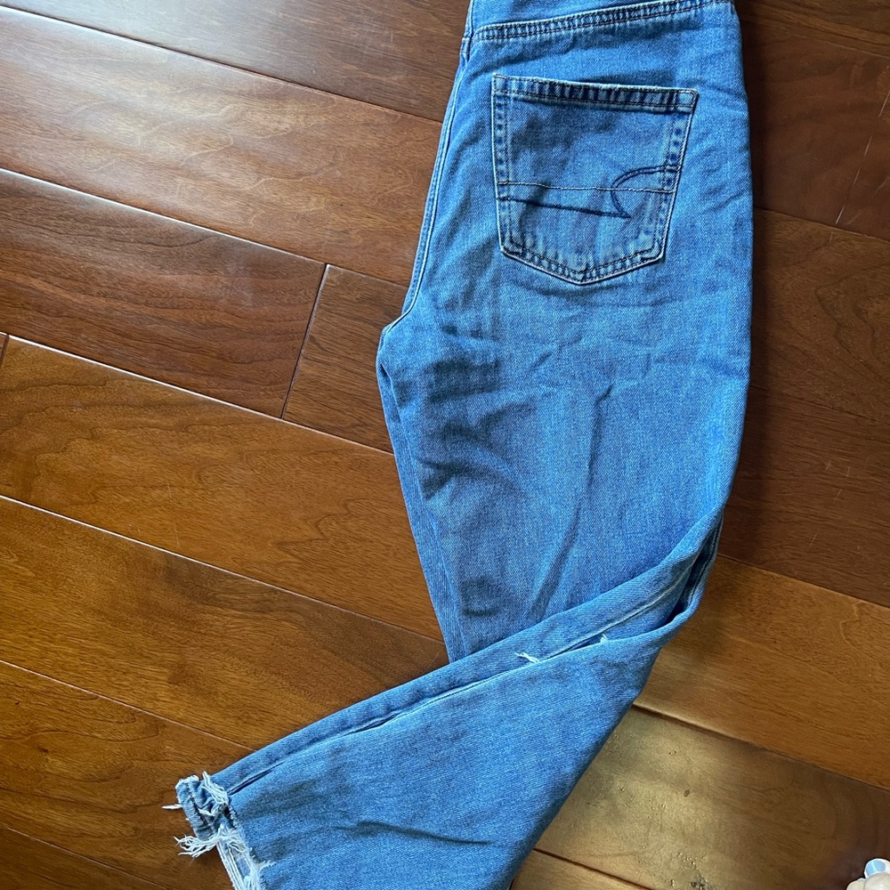 American Eagle Outfitters Light Blue Denim Jeans
